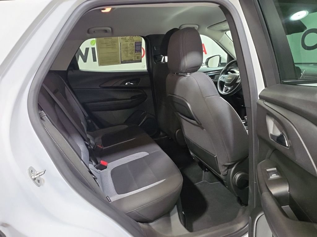 Used 2024 Chevrolet TrailBlazer LT w/ Convenience Package image 17