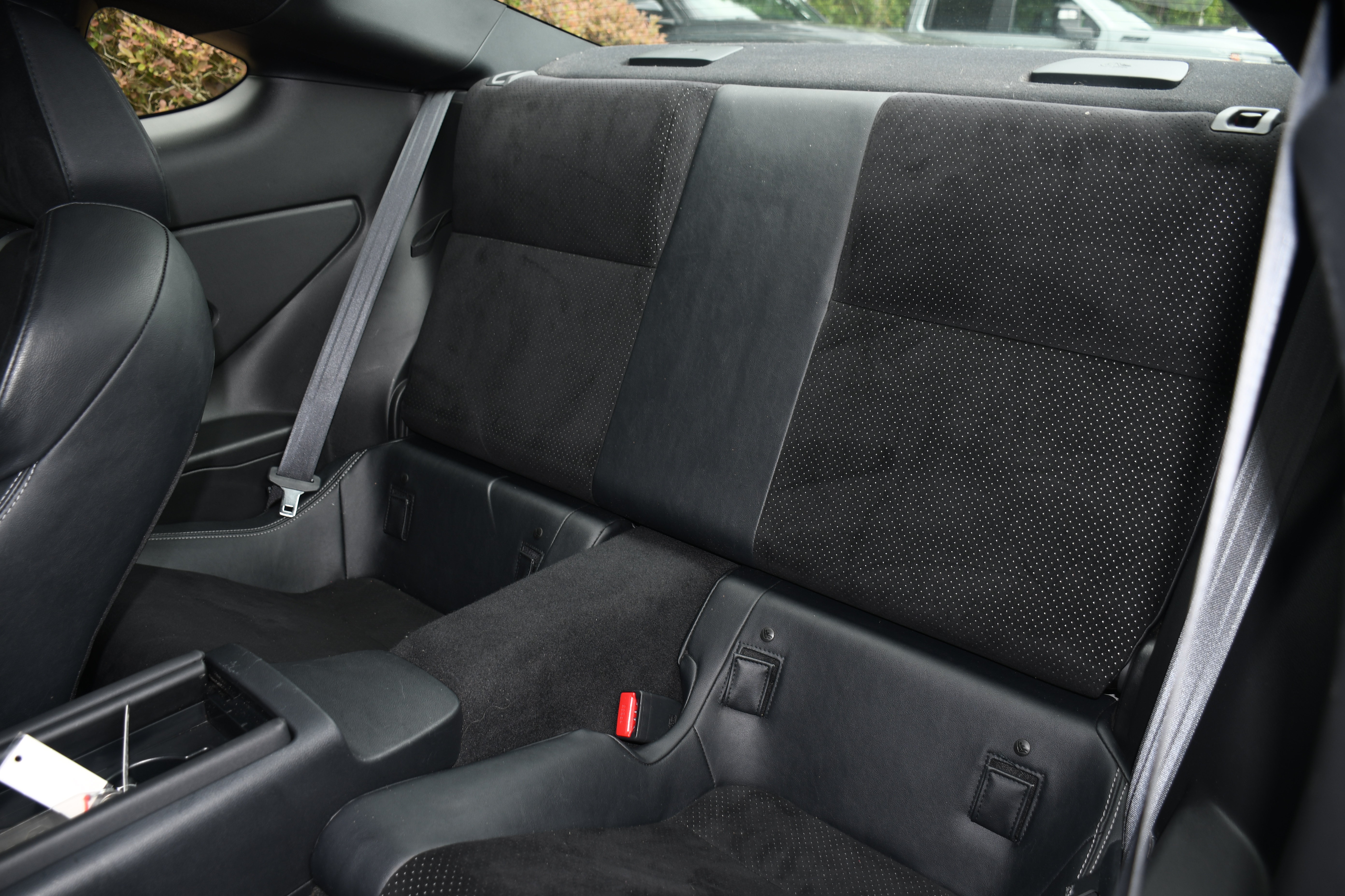 Used 2024 Toyota GR86 Premium RWD image 16