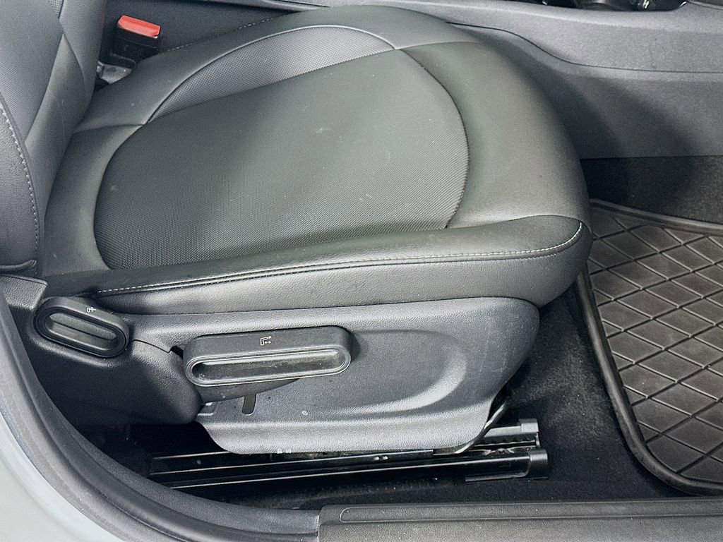 Used 2019 MINI Cooper Clubman ALL4 image 24