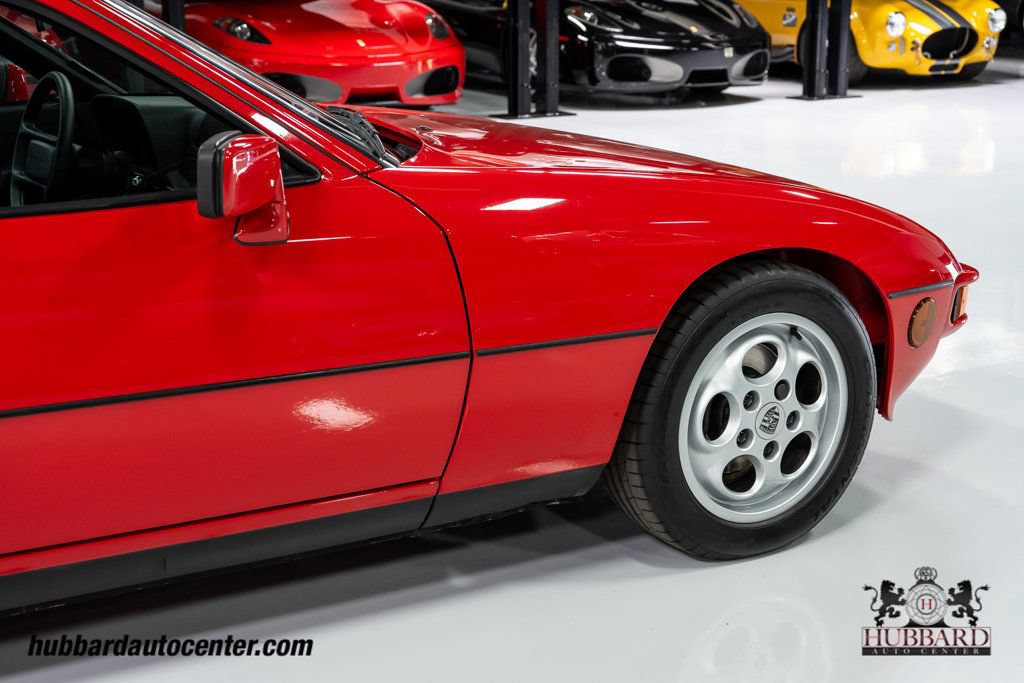 Used 1988 Porsche 924 S RWD image 32