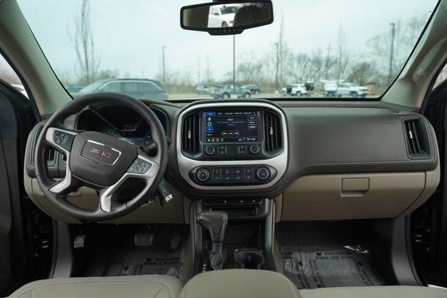 Used 2020 GMC Canyon SLE w/ Elevation Edition image 24
