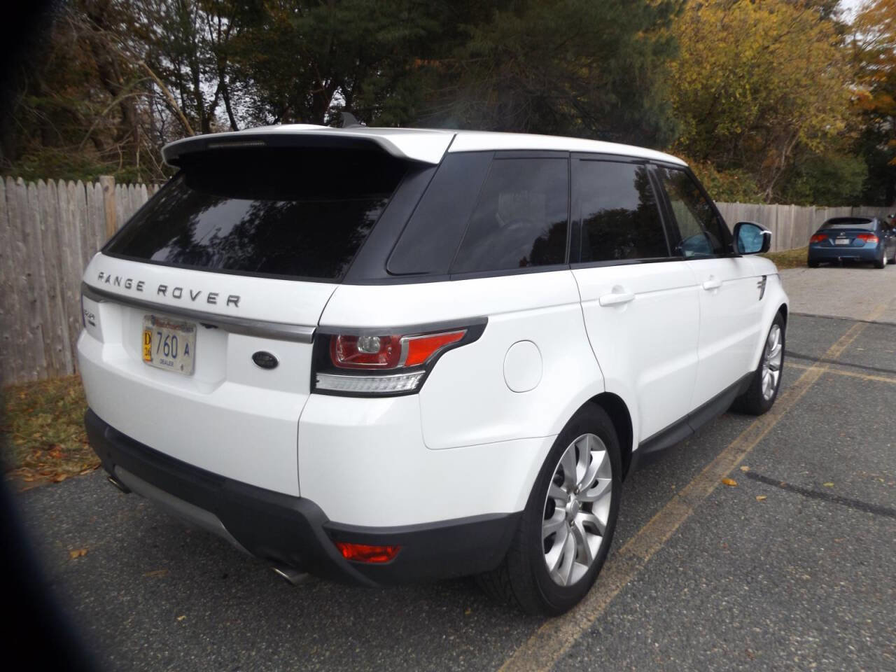 Used 2016 Land Rover Range Rover Sport HSE image 5