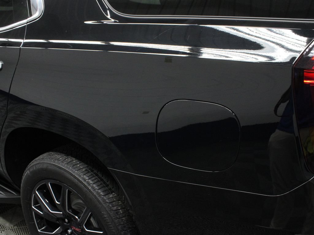 Used 2023 GMC Yukon Denali w/ LPO, Floor Liner Package AWD/4WD image 50