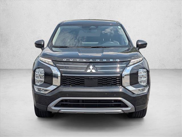 Used 2025 Mitsubishi Outlander SE FWD video 2