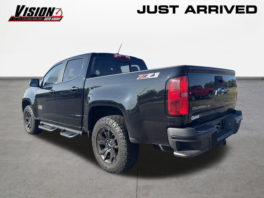 Used 2017 Chevrolet Colorado Z71 w/ Z71 Midnight Edition AWD/4WD image 8
