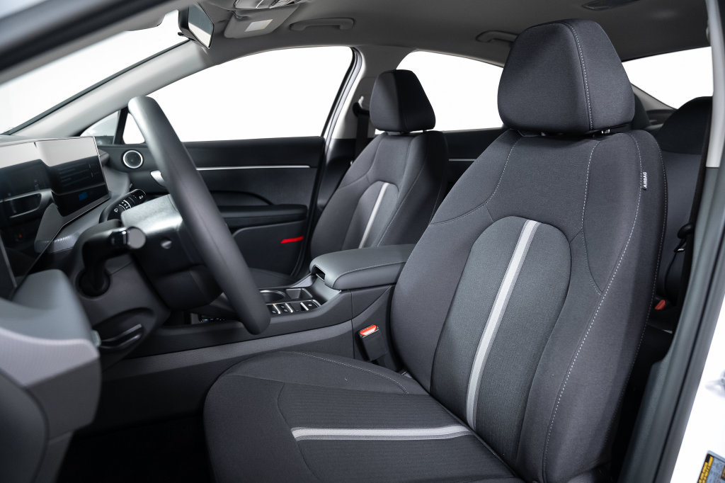 New 2026 Hyundai Sonata SE FWD image 19