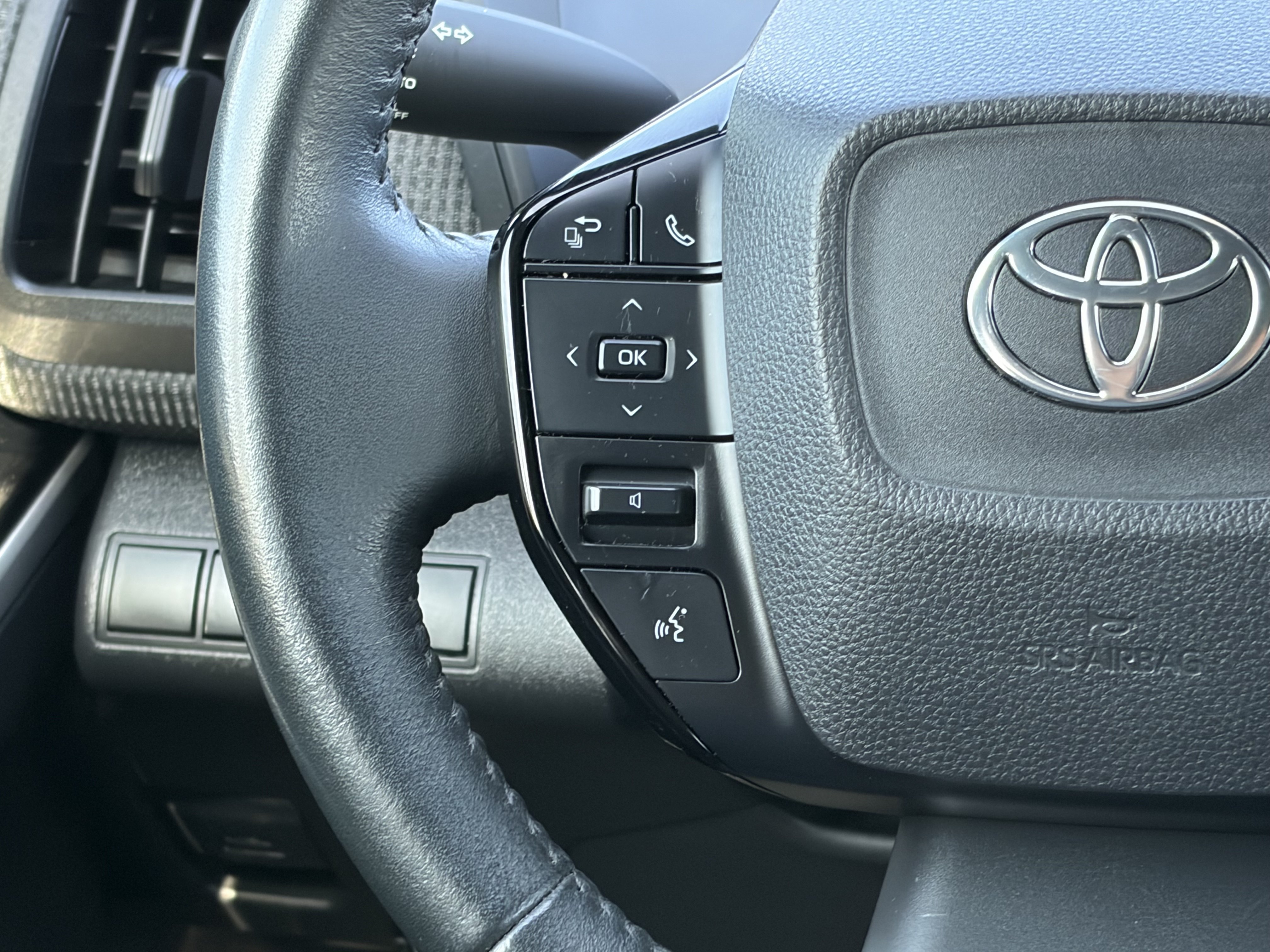 Certified 2024 Toyota bZ4X FWD w/ Weather Package image 17