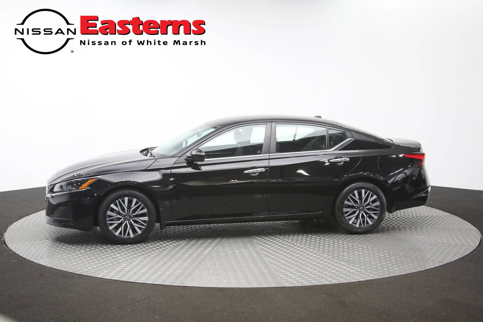 Used 2023 Nissan Altima 2.5 SV FWD image 58