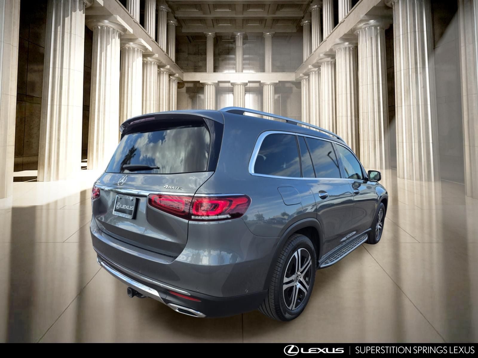 Used 2021 Mercedes-Benz GLS 450 4MATIC image 4