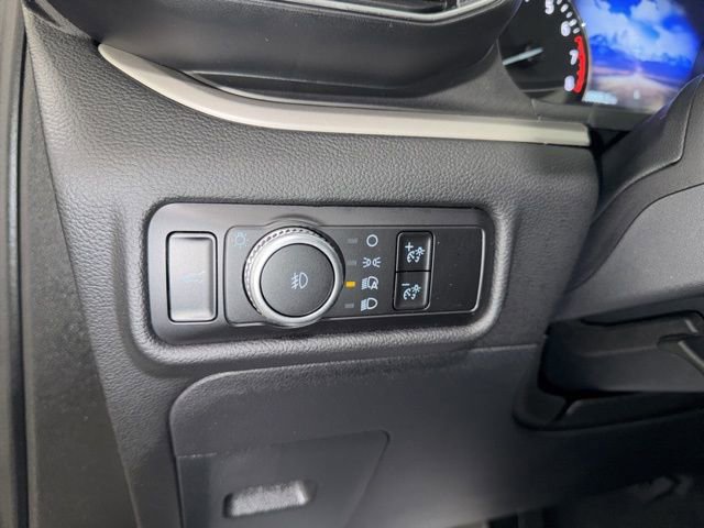 Used 2023 Ford Explorer XLT w/ Equipment Group 202A image 15