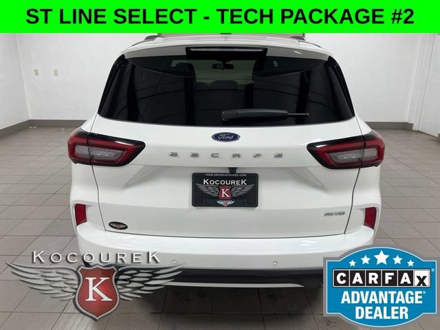 Used 2023 Ford Escape ST-Line Select AWD/4WD image 5