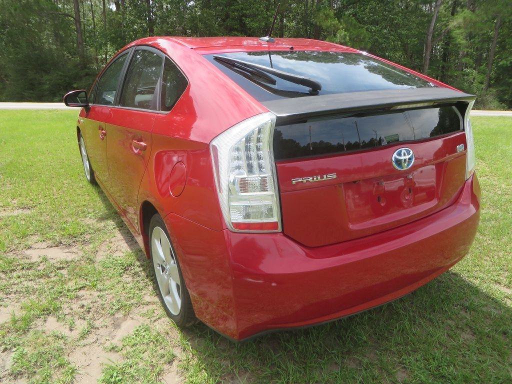 Used 2010 Toyota Prius Five w/ Advanced Technology Pkg FWD image 8