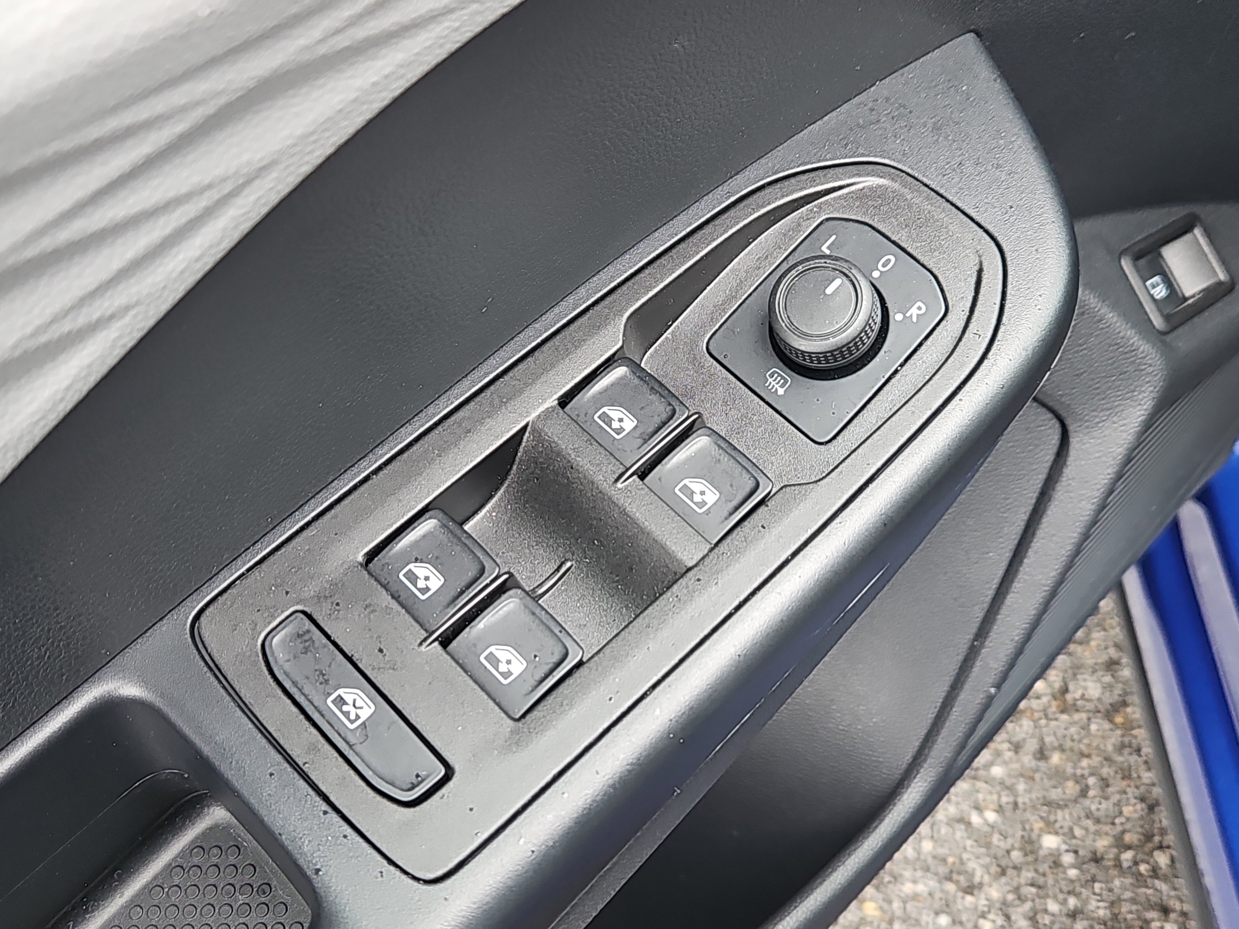 Certified 2024 Volkswagen Taos S AWD/4WD image 16