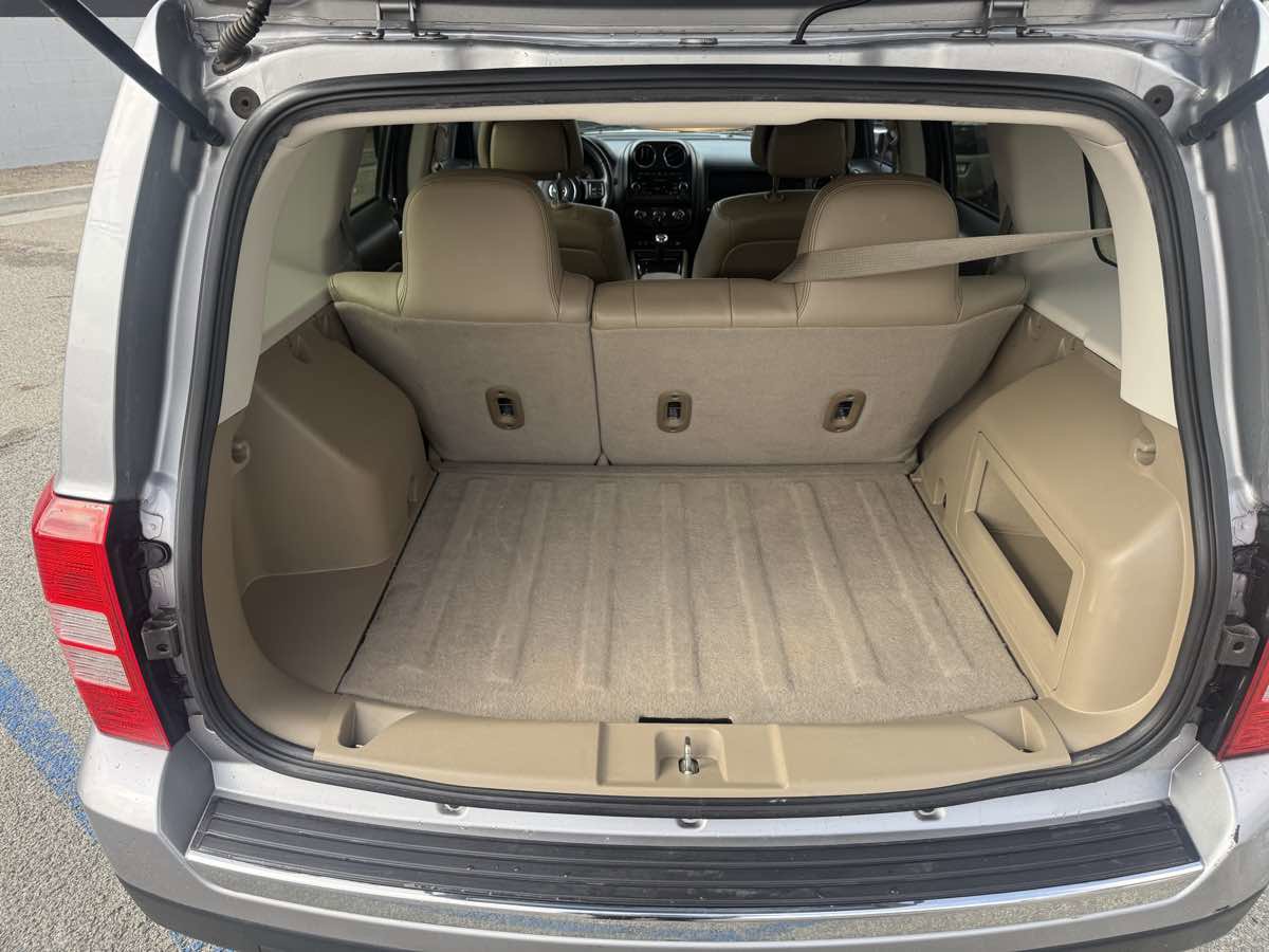 Used 2016 Jeep Patriot High Altitude image 22