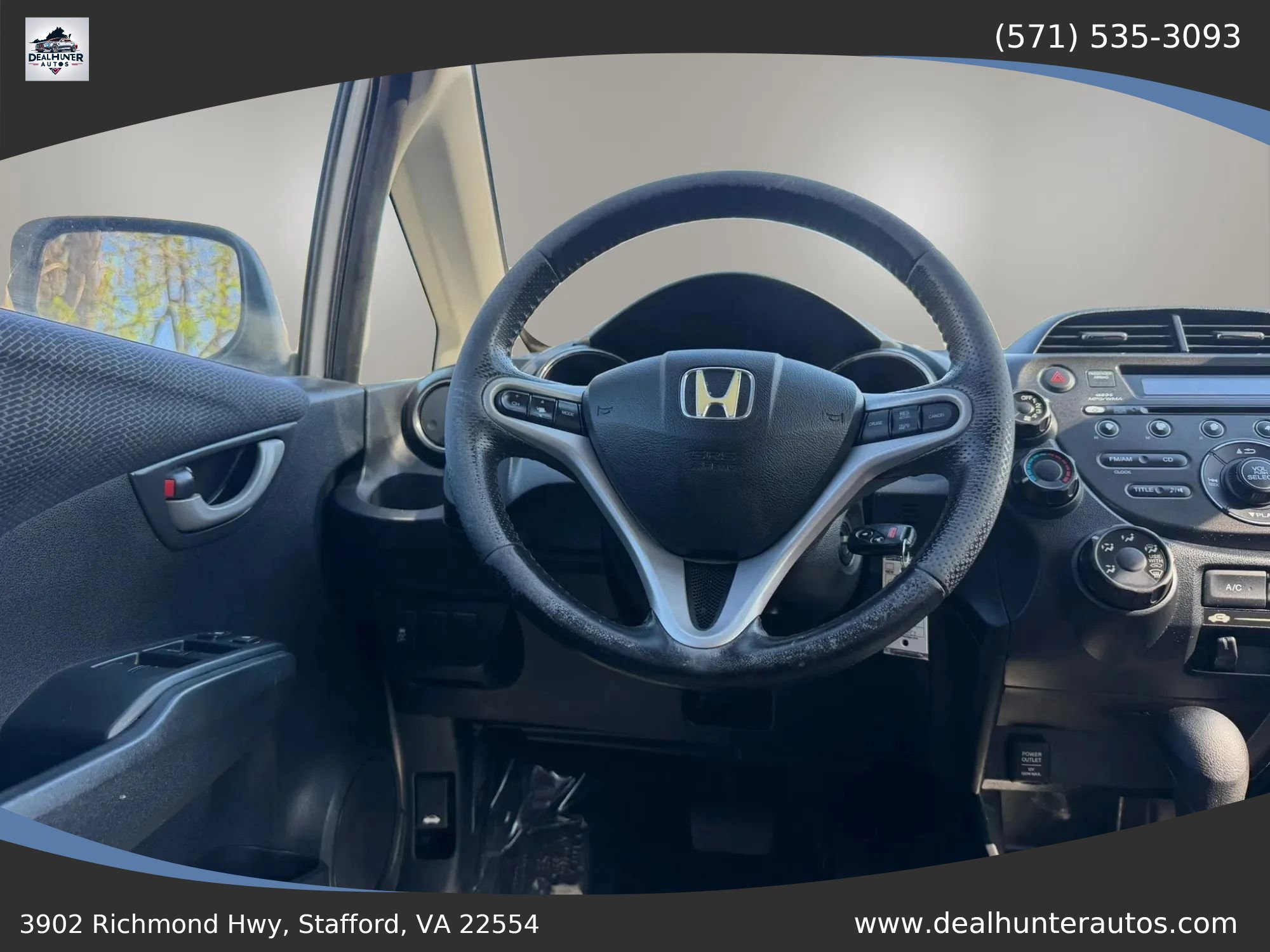 Used 2013 Honda Fit Sport image 27