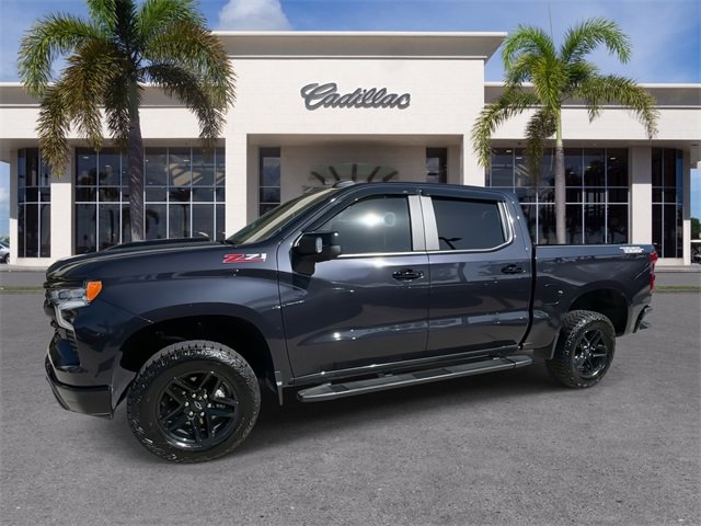 Used 2024 Chevrolet Silverado 1500 LT Trail Boss w/ Convenience Package II image 7