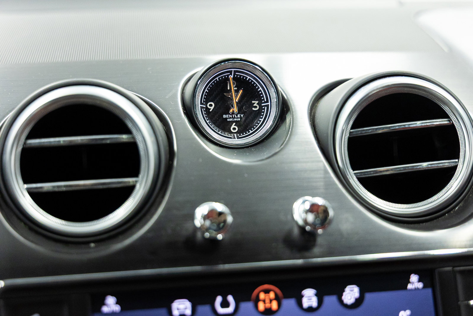 Used 2020 Bentley Bentayga Speed image 37