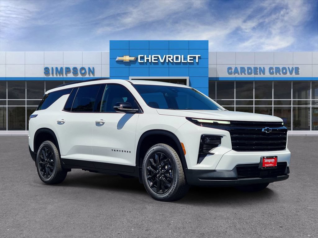New 2026 Chevrolet Traverse LT w/ Midnight/Sport Edition