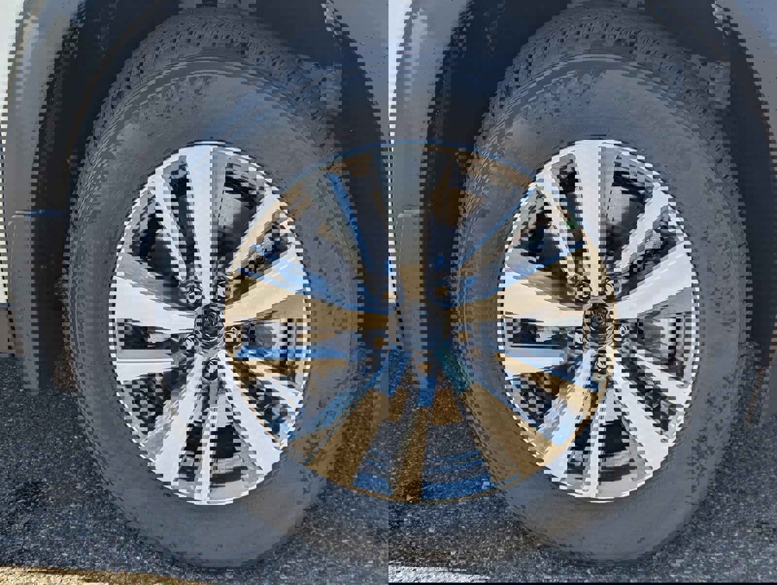 New 2025 Nissan Pathfinder SL image 10