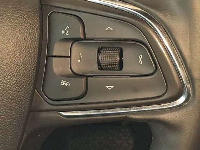 Used 2025 Buick Envista Sport Touring w/ Convenience I Package FWD image 15