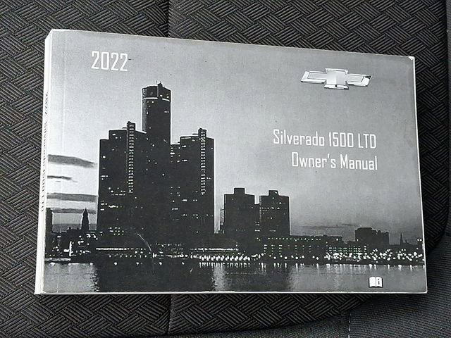 Used 2022 Chevrolet Silverado 1500 LT Trail Boss w/ Bed Protection Package AWD/4WD image 26