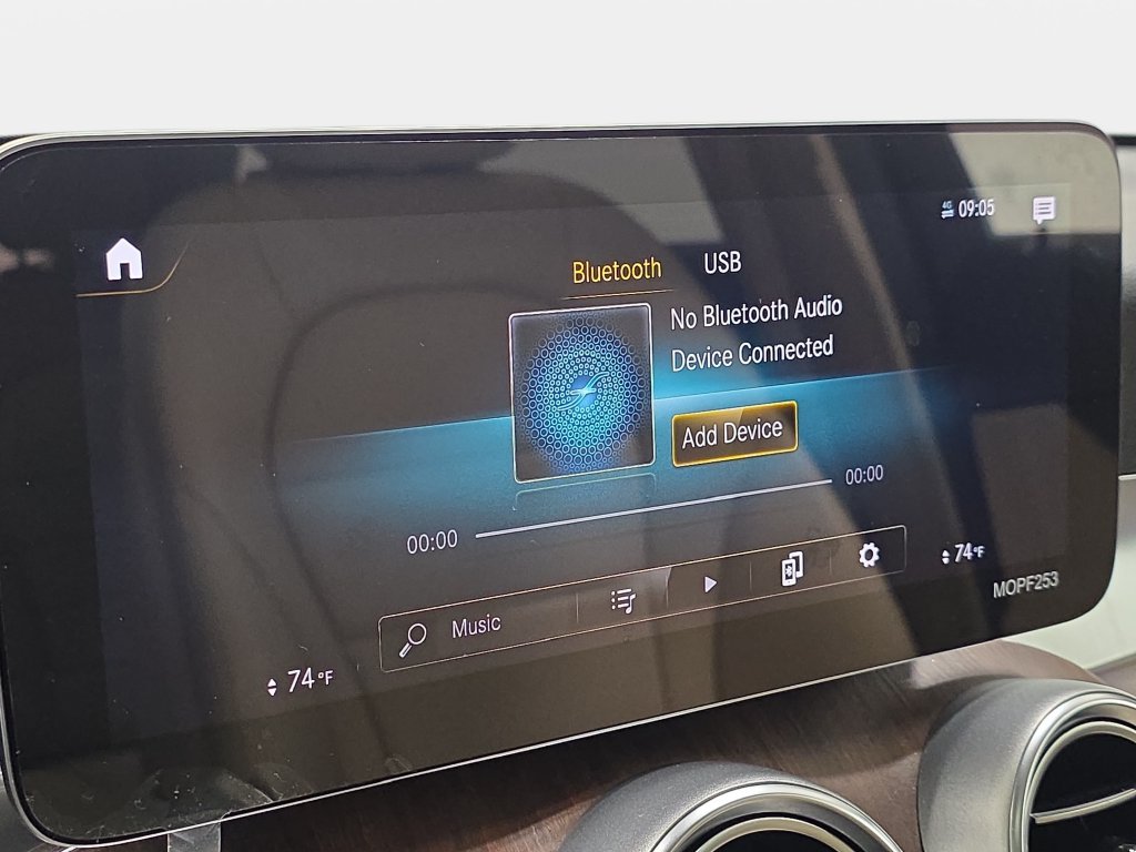 Used 2022 Mercedes-Benz GLC 300 4MATIC image 21