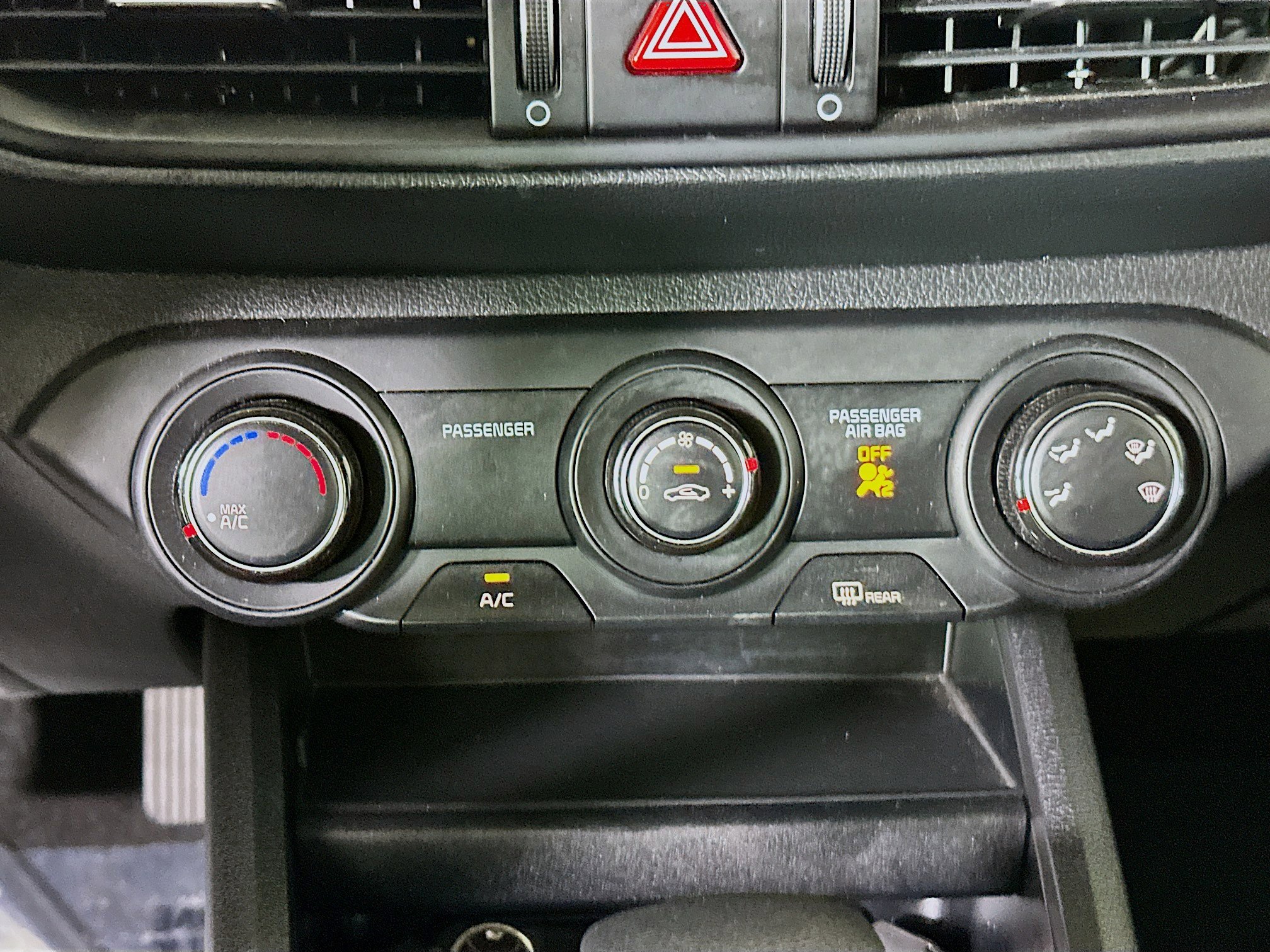 Used 2024 Kia Forte LXS FWD image 22