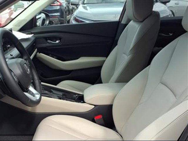 New 2025 Honda Accord Touring image 4