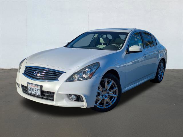 Used 2012 INFINITI G37 Journey w/ Premium Pkg