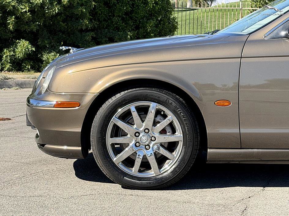 Used 2001 Jaguar S-TYPE 4.0 image 23