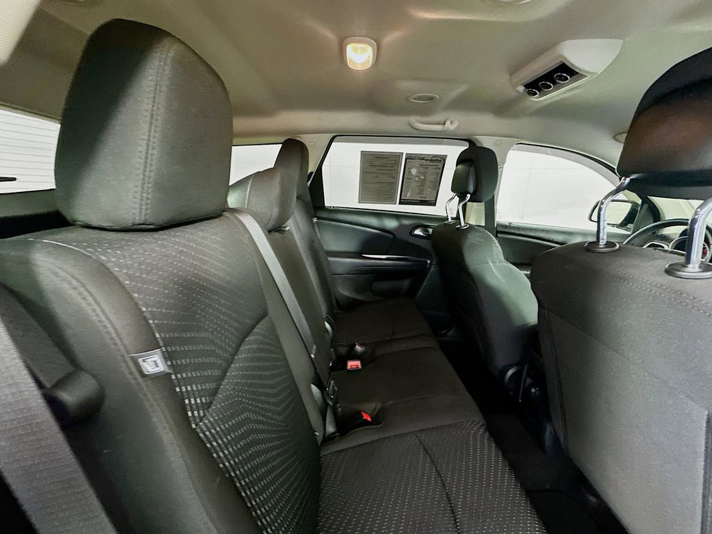 Used 2018 Dodge Journey SE w/ Popular Equipment Group image 25