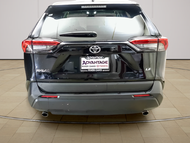 Used 2025 Toyota RAV4 LE FWD image 6
