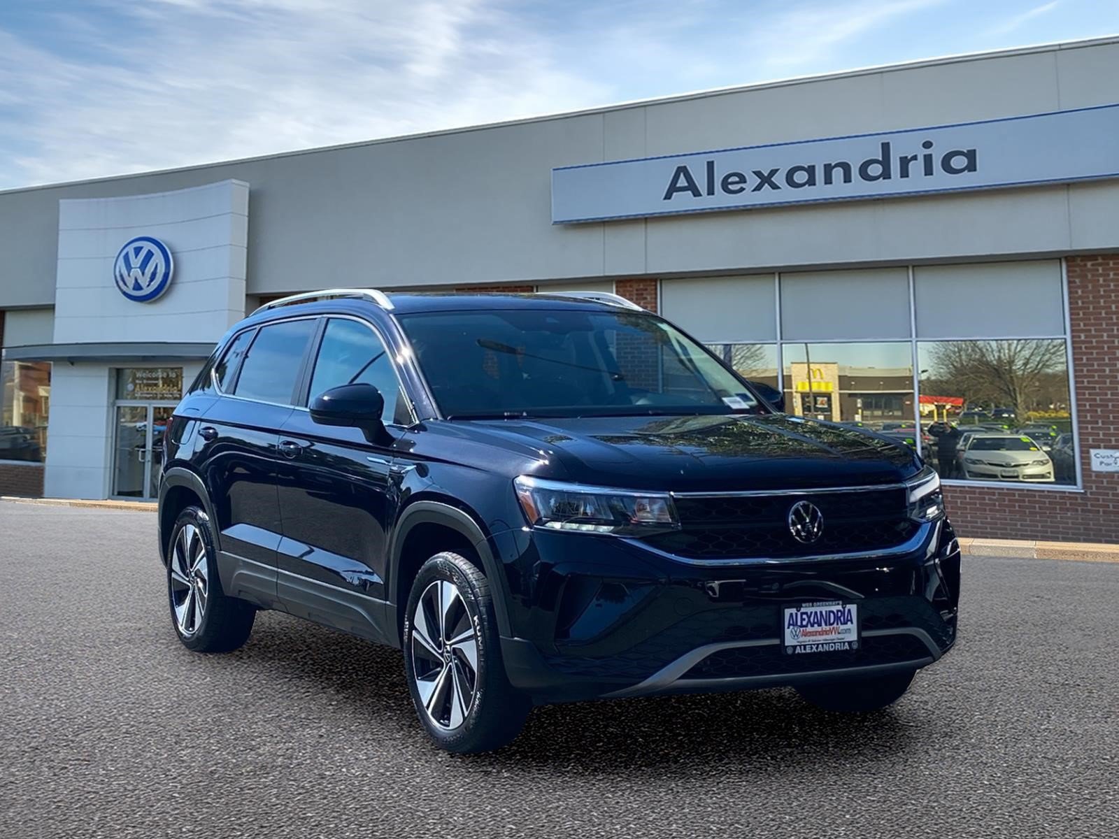 Used 2023 Volkswagen Taos SE