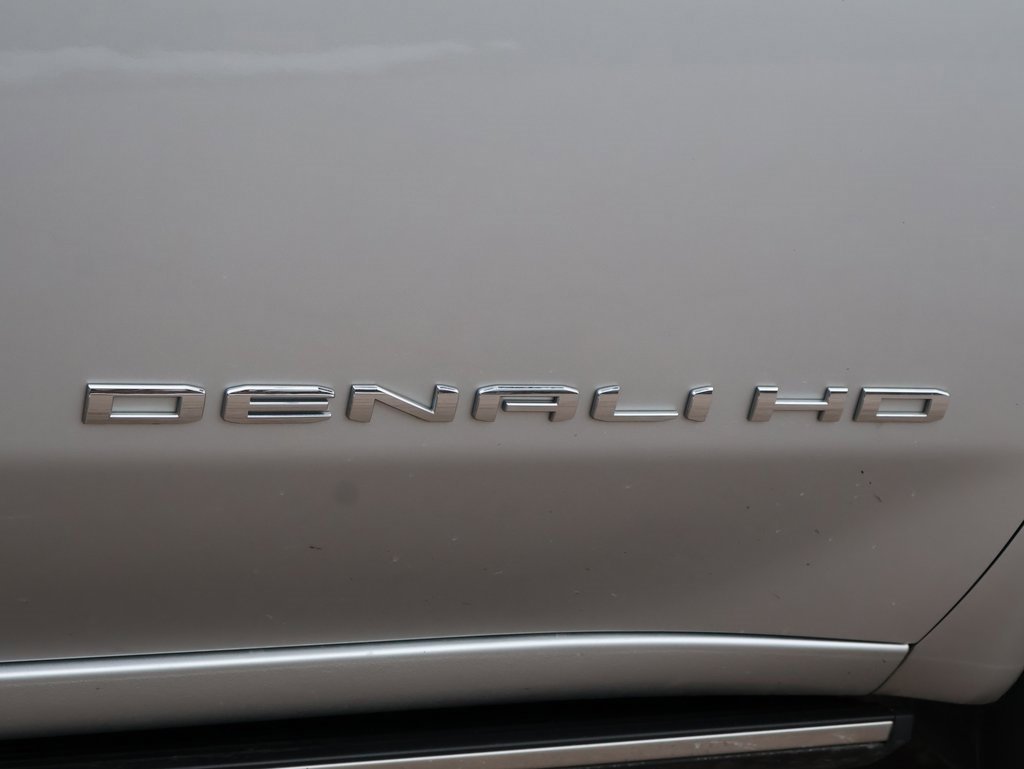Used 2022 GMC Sierra 2500 Denali image 10