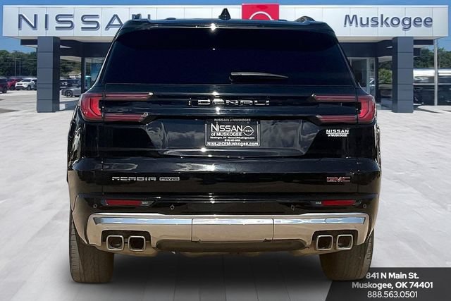 Used 2025 GMC Acadia Denali w/ LPO, Floor Liner Package AWD/4WD image 6