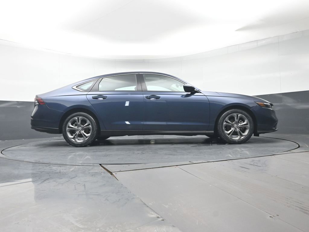 Used 2024 Honda Accord EX image 31