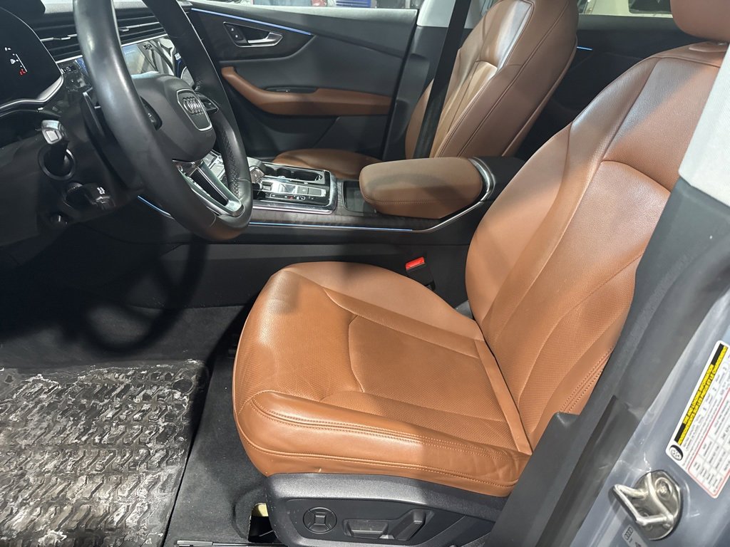 Used 2022 Audi Q8 Premium Plus image 15