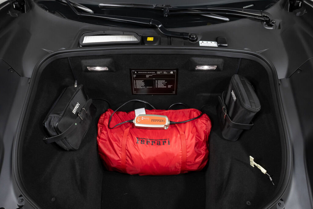 Used 2017 Ferrari 488 Spider RWD image 22