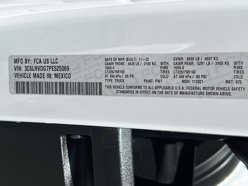 Used 2023 RAM ProMaster 2500 FWD image 30