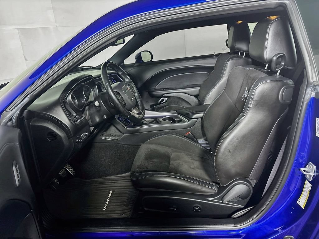 Used 2021 Dodge Challenger R/T Scat Pack w/ Dynamics Package RWD image 11