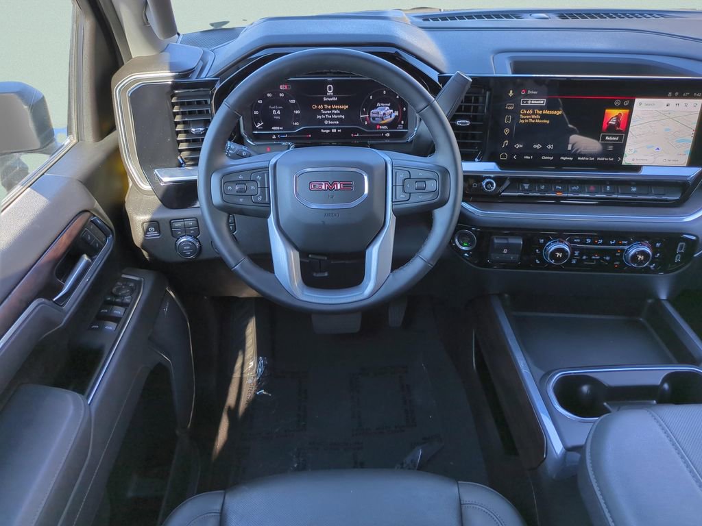 Used 2025 GMC Sierra 3500 SLT w/ SLT Premium Package image 15