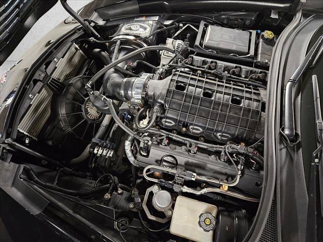 Used 2016 Chevrolet Corvette Stingray Coupe w/ 2LT Preferred Equipment Group image 19