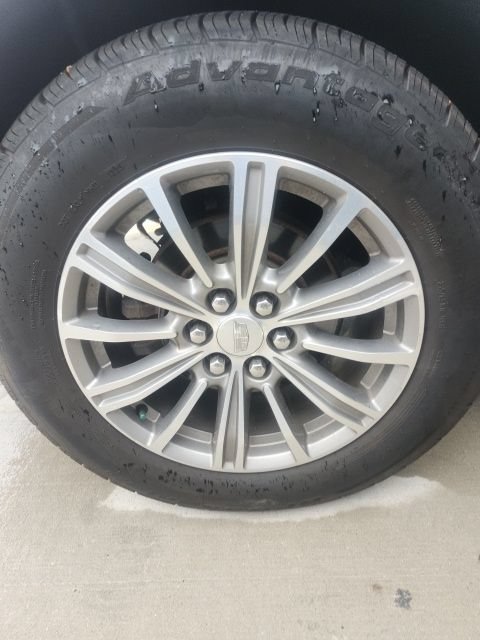 Used 2018 Cadillac XT5 Luxury w/ Driver Awareness Package AWD/4WD image 23