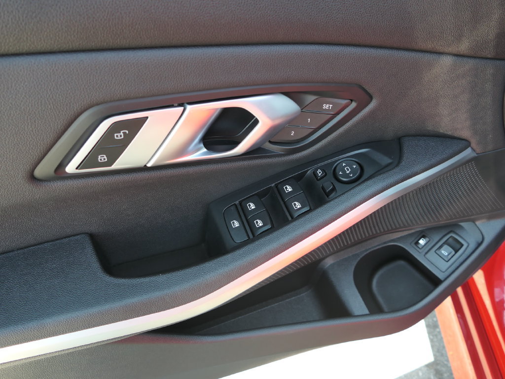Used 2021 BMW 330e w/ Premium Package RWD image 12