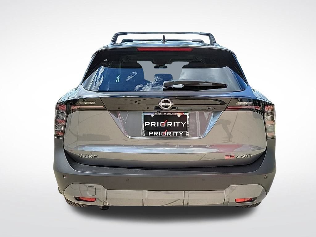 New 2026 Nissan Kicks SR w/ SR Premium Package AWD/4WD image 4