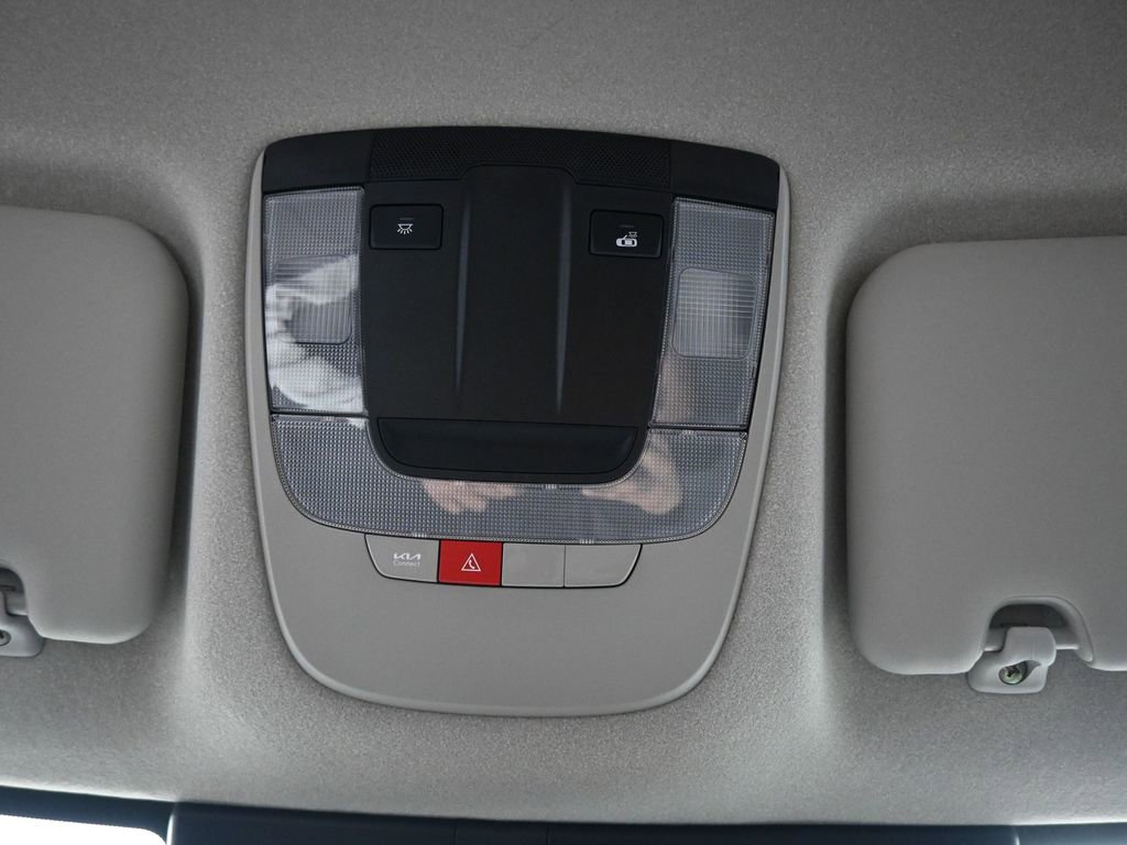 Used 2024 Kia Niro Wind w/ Wind Preserve Package image 22