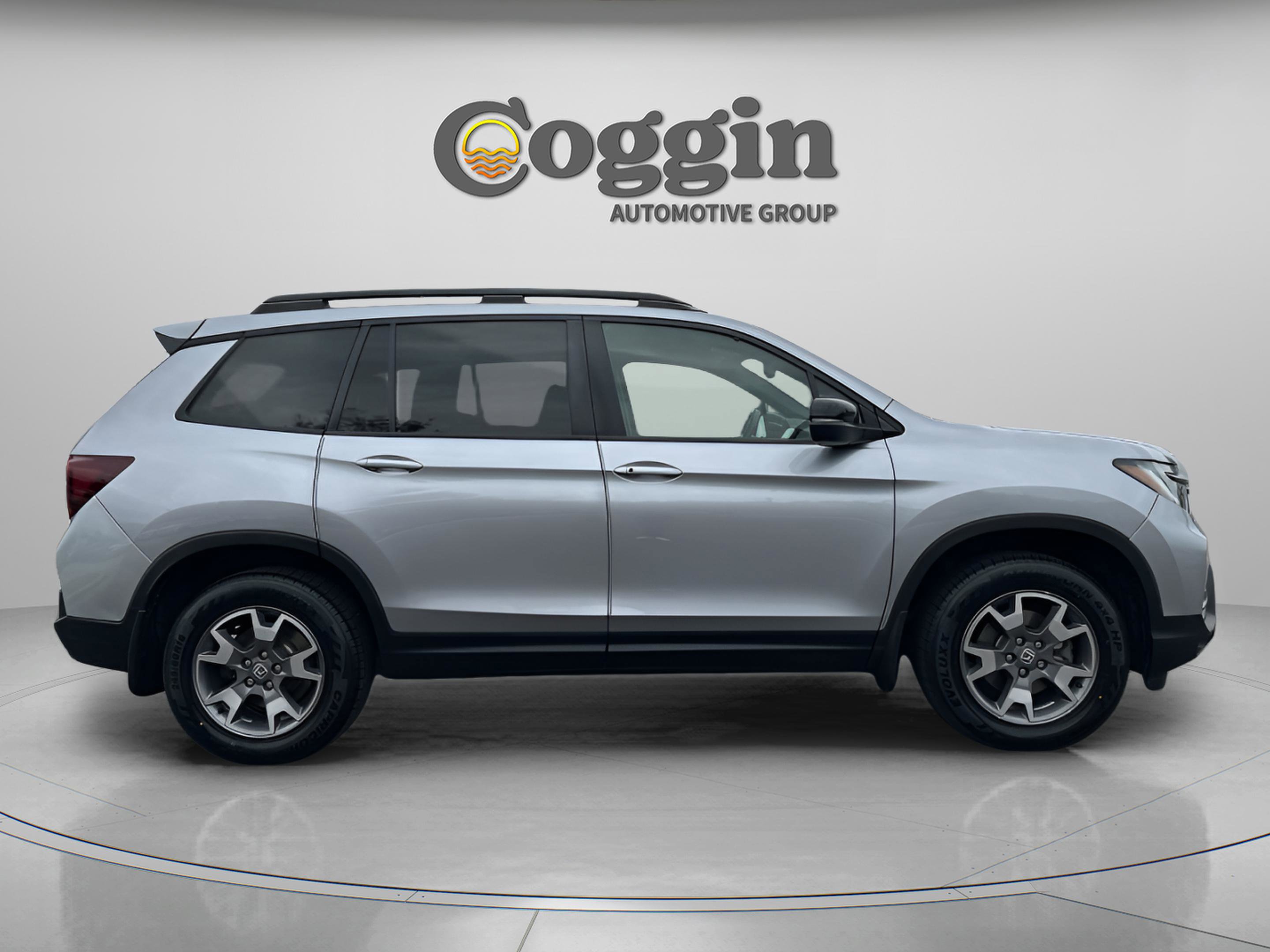 Used 2023 Honda Passport TrailSport image 7