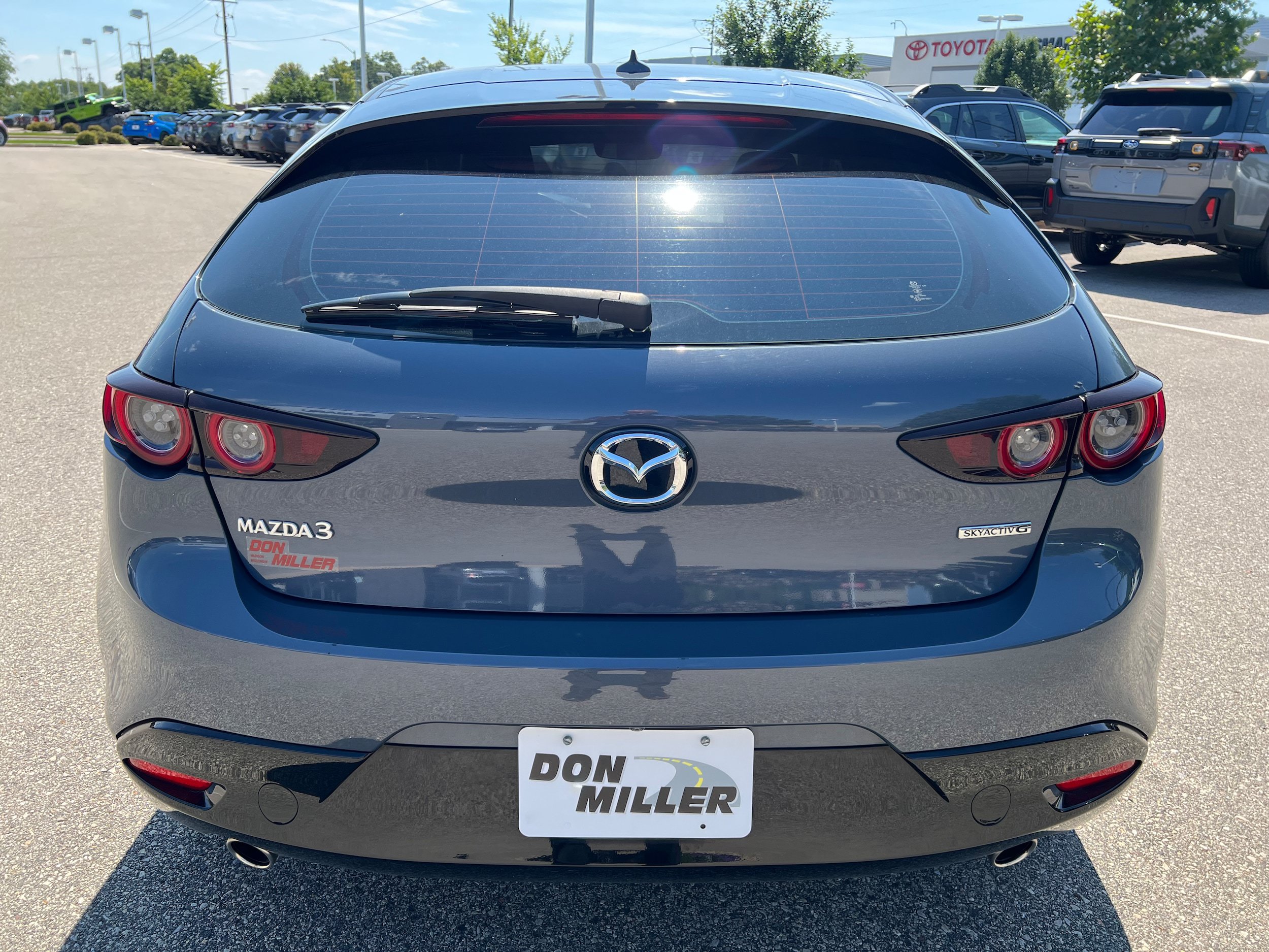 Used 2021 MAZDA MAZDA3 s FWD image 6