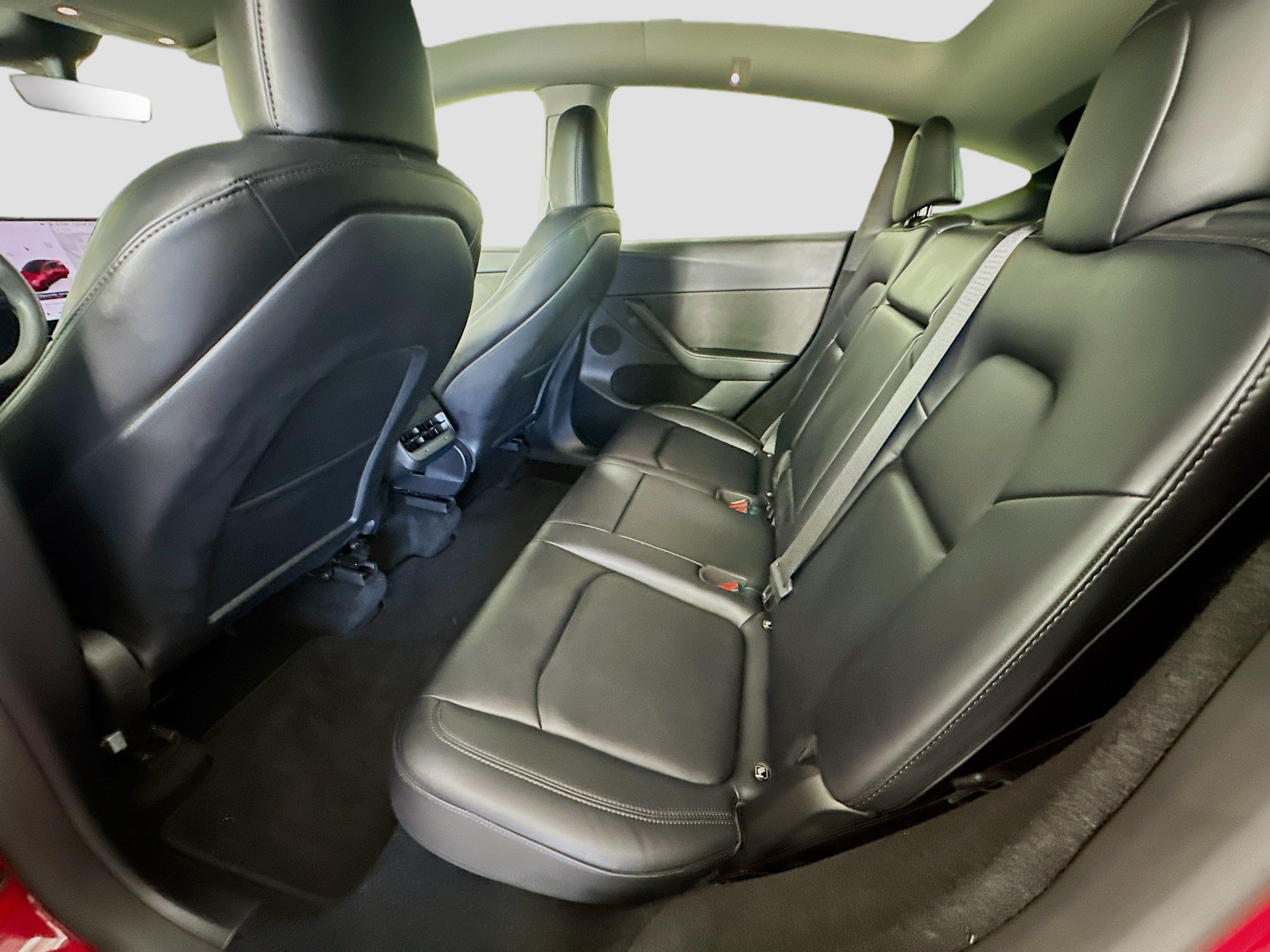 Used 2023 Tesla Model Y Performance AWD/4WD image 28