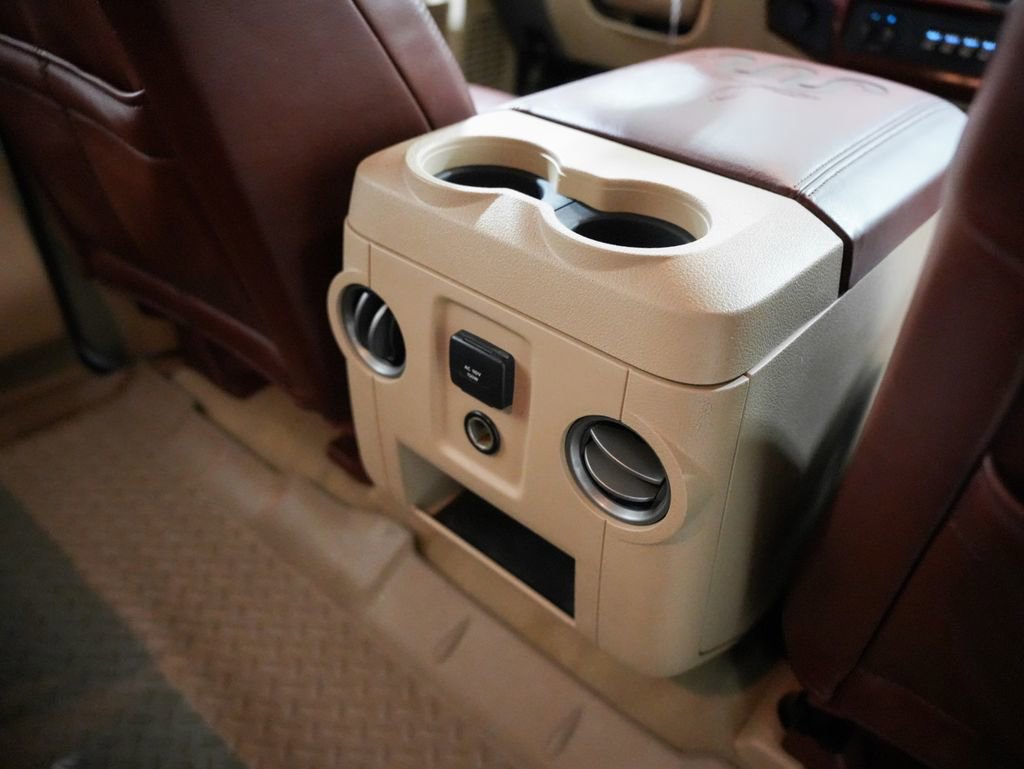 Used 2012 Ford F250 King Ranch w/ King Ranch w/Chrome Pkg AWD/4WD image 29